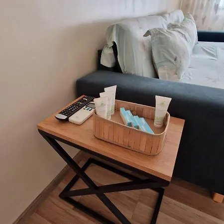 شقة Apartament Madalina Motoianu *