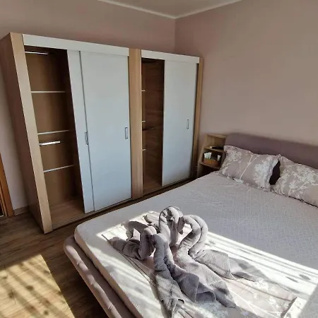 Apartament Madalina Motoianu * Mangalia